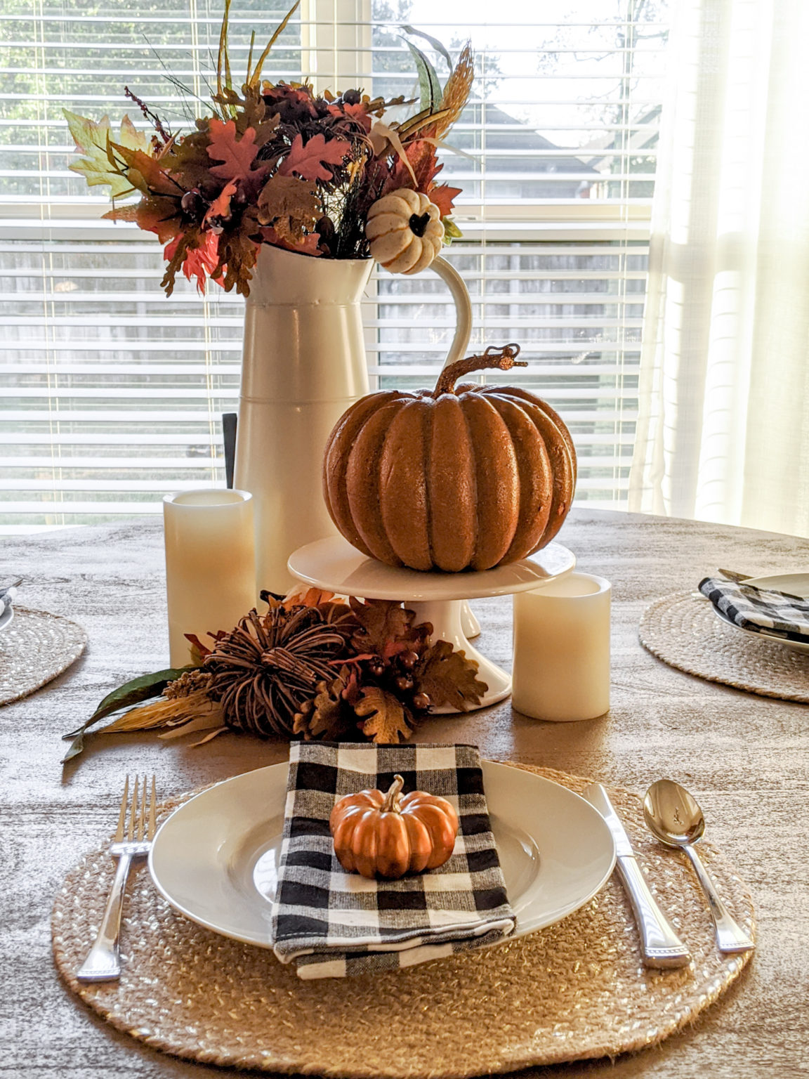 Fall Farmhouse Table Setting • Living Liesel